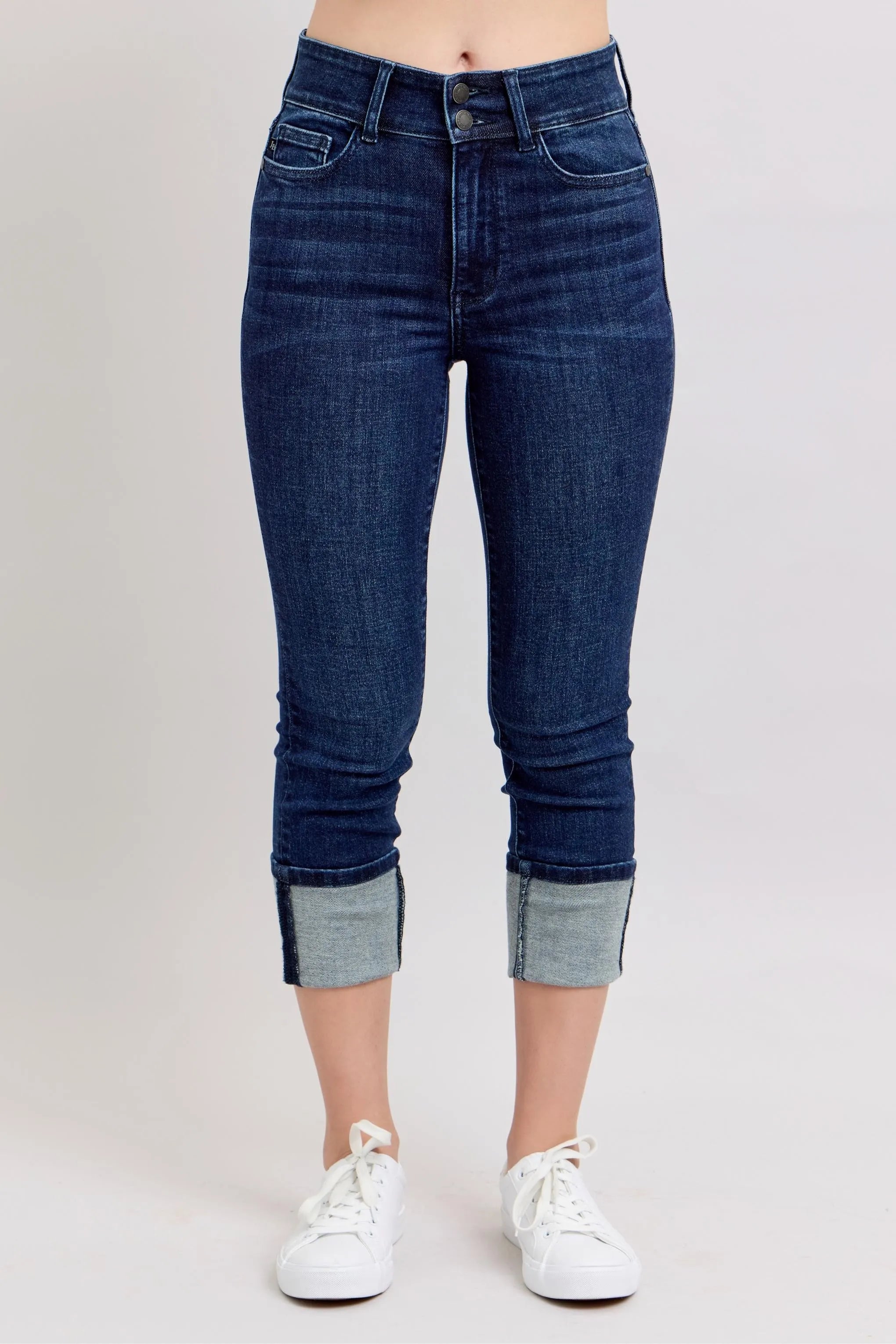 https://cdn.shopify.com/s/files/1/0605/3992/8747/files/3fa2ffc7c7714f9b9452fadbd55d2582-Max-Origin.webp?v=1748346222