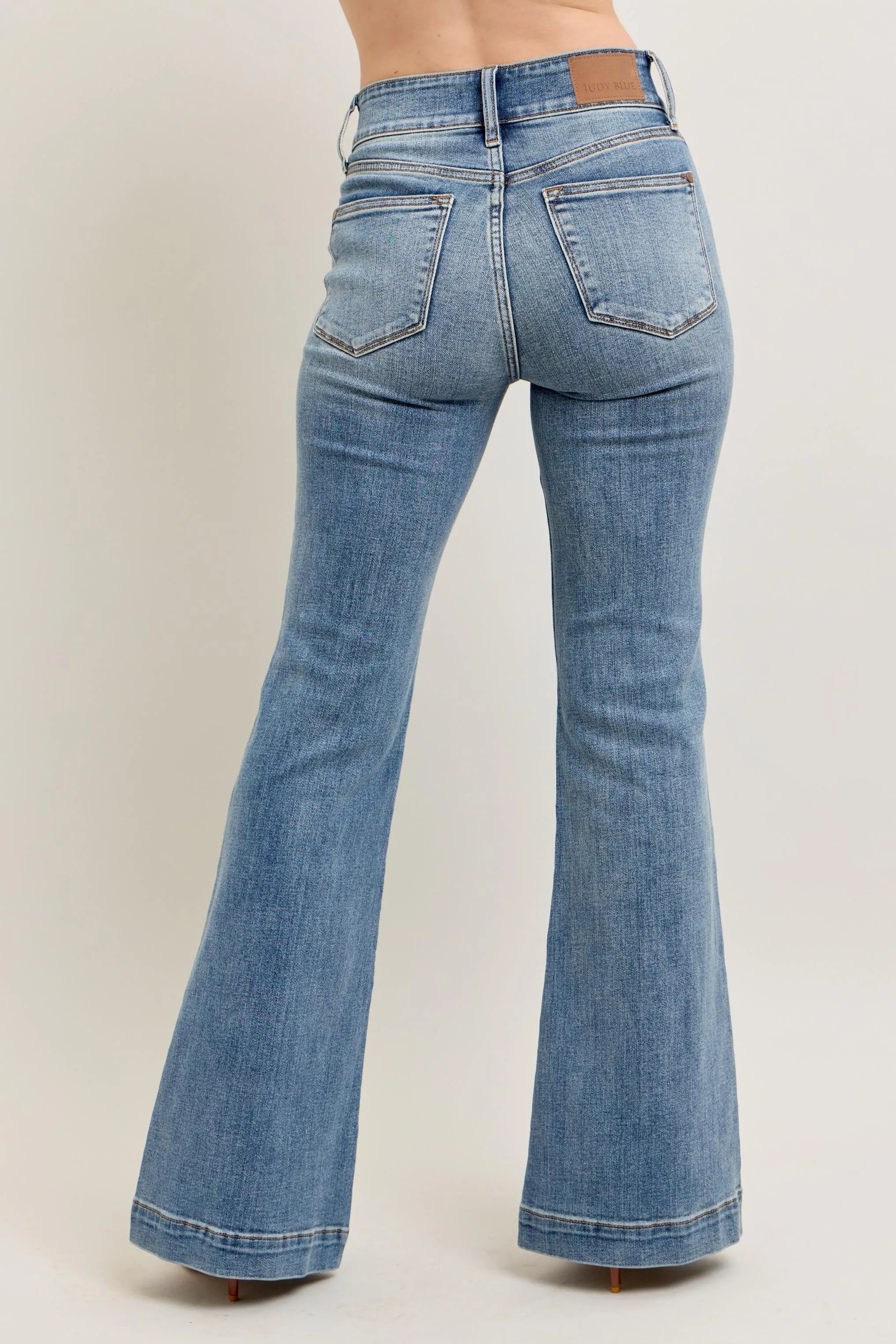 https://cdn.shopify.com/s/files/1/0605/3992/8747/files/7887bdc5e6ec4b6b91d77479f7c3226f-Max-Origin.webp?v=1748345673
