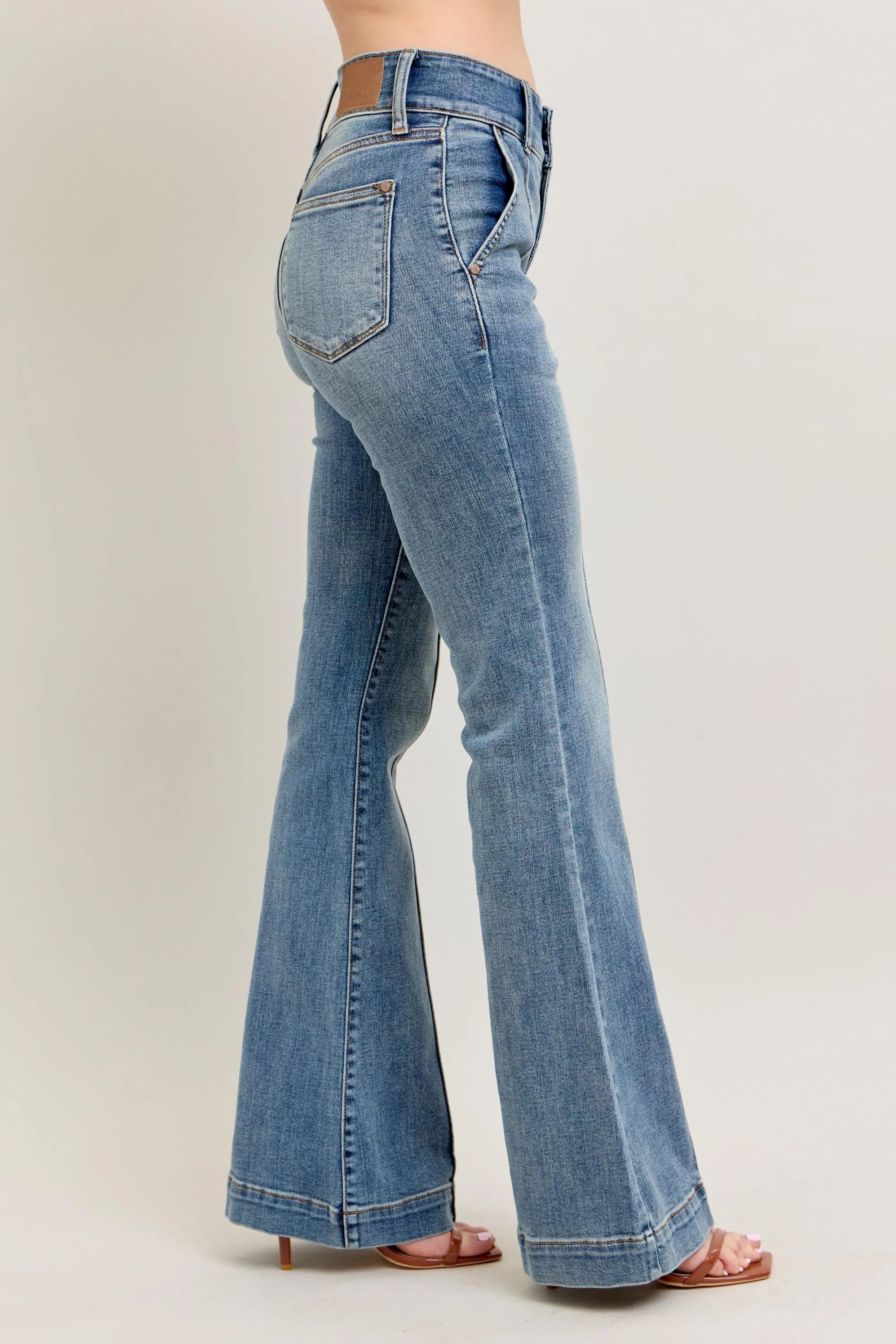 https://cdn.shopify.com/s/files/1/0605/3992/8747/files/9fb5f39e2f9045faab0e73843ac6ee3f-Max-Origin.webp?v=1748345673