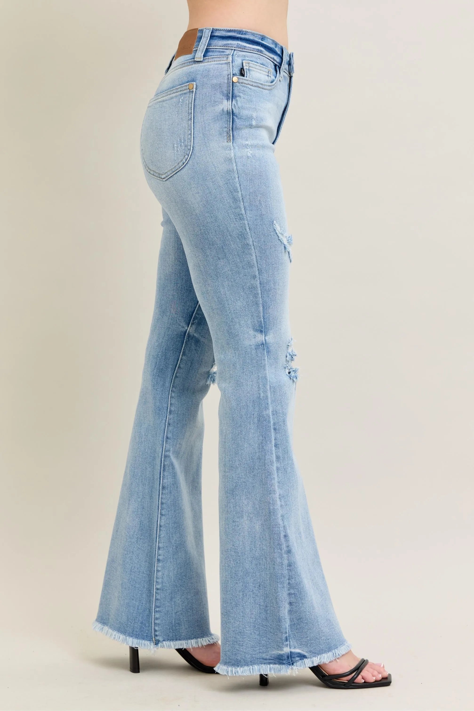 https://cdn.shopify.com/s/files/1/0605/3992/8747/files/b72849e8950b46c2af591c9b7d435ad6-Max-Origin.webp?v=1748346026
