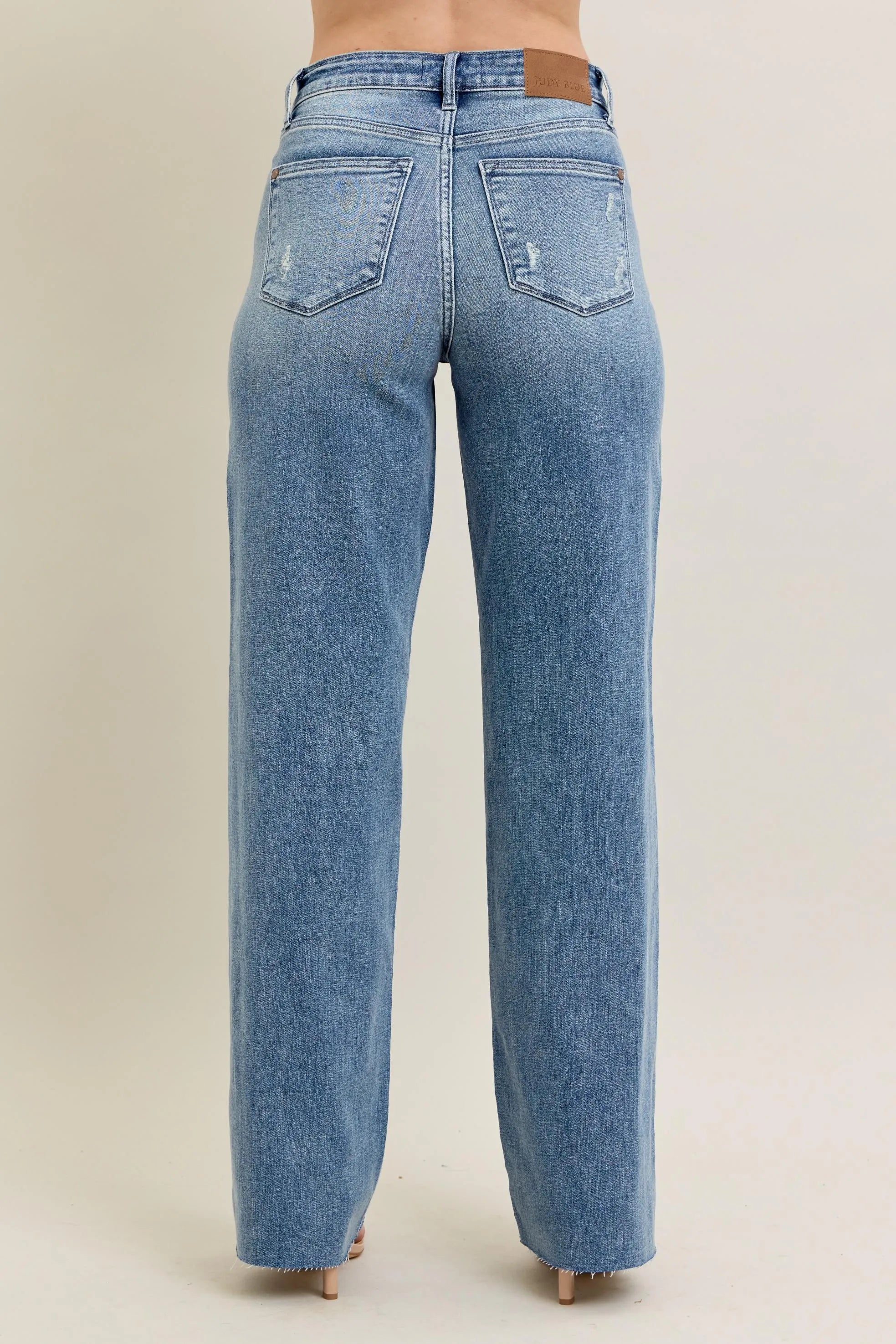 https://cdn.shopify.com/s/files/1/0605/3992/8747/files/ba4a242151f34908a0720403dd67ef66-Max-Origin.webp?v=1749613439