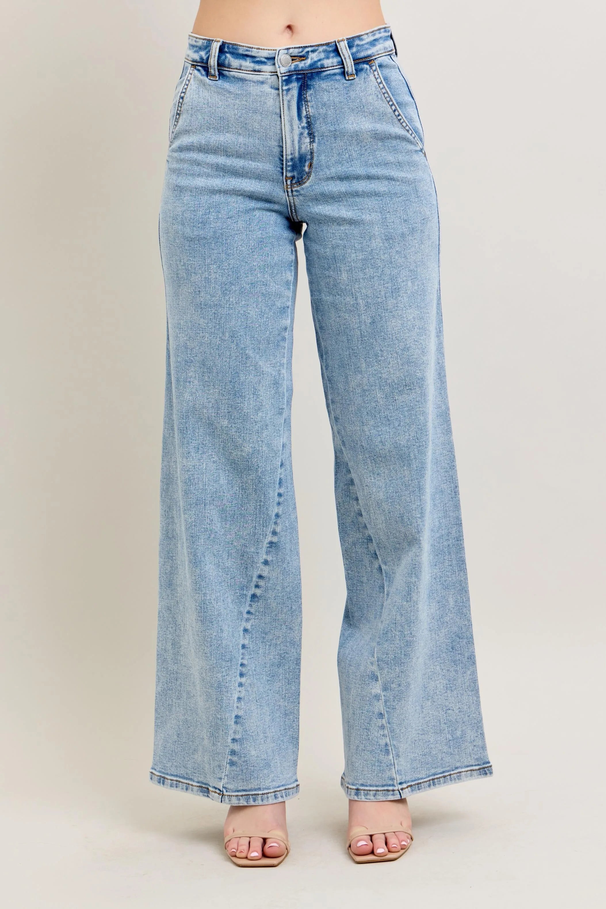 https://cdn.shopify.com/s/files/1/0605/3992/8747/files/cafec41d8b0c4bf9bc7a7a266debd2b6-Max-Origin.webp?v=1749028957