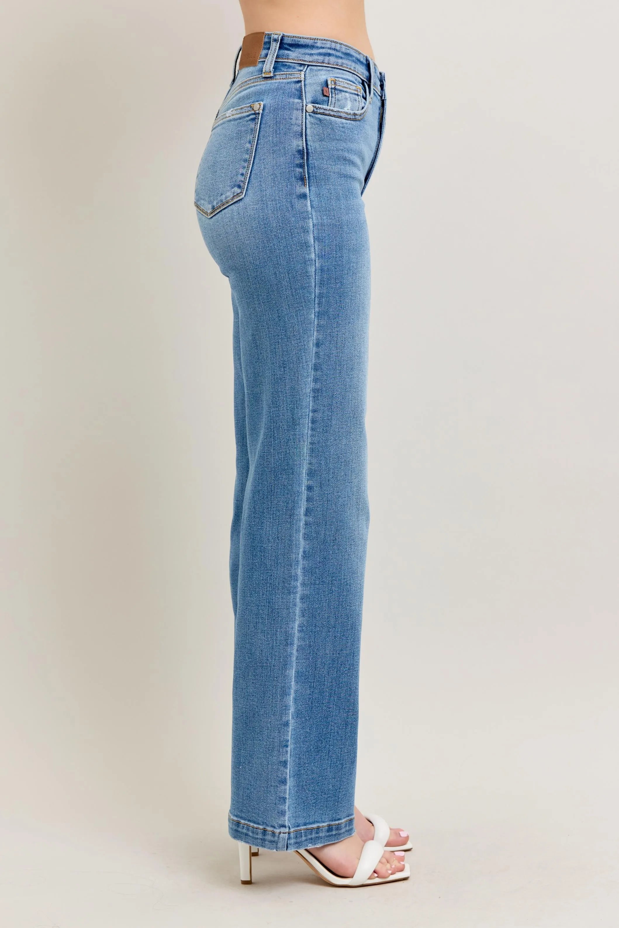 https://cdn.shopify.com/s/files/1/0605/3992/8747/files/cefe746378a44d37abe9ecbe490d019a-Max-Origin.webp?v=1749028897