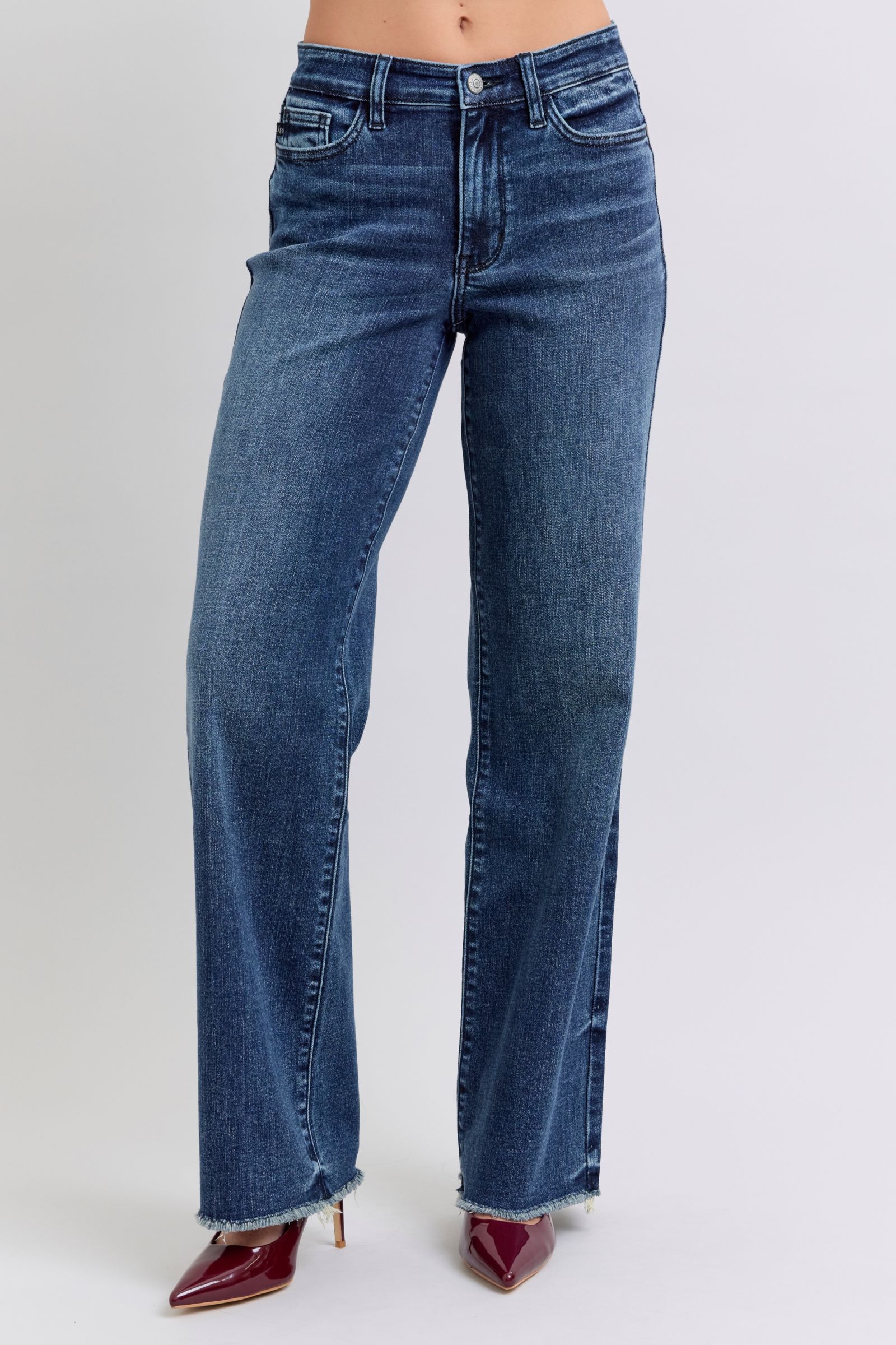 https://cdn.shopify.com/s/files/1/0605/3992/8747/files/d08a34eb-1dca-4f3b-bebb-1efd6dde4da5-Max.jpg?v=1749193270
