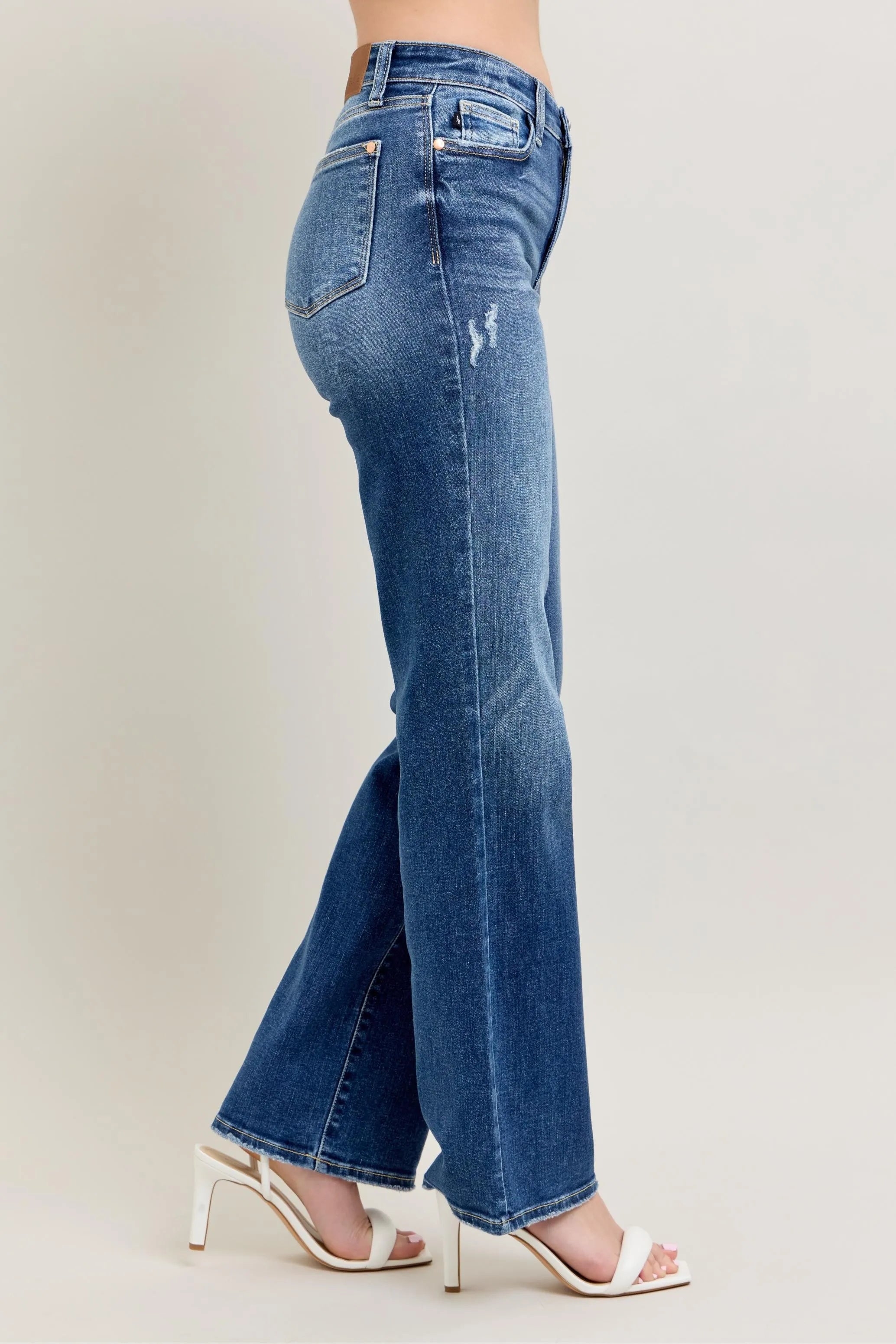 https://cdn.shopify.com/s/files/1/0605/3992/8747/files/d785d8d8d98c4c52b6af01f87bdfeb8c-Max-Origin.webp?v=1749029108