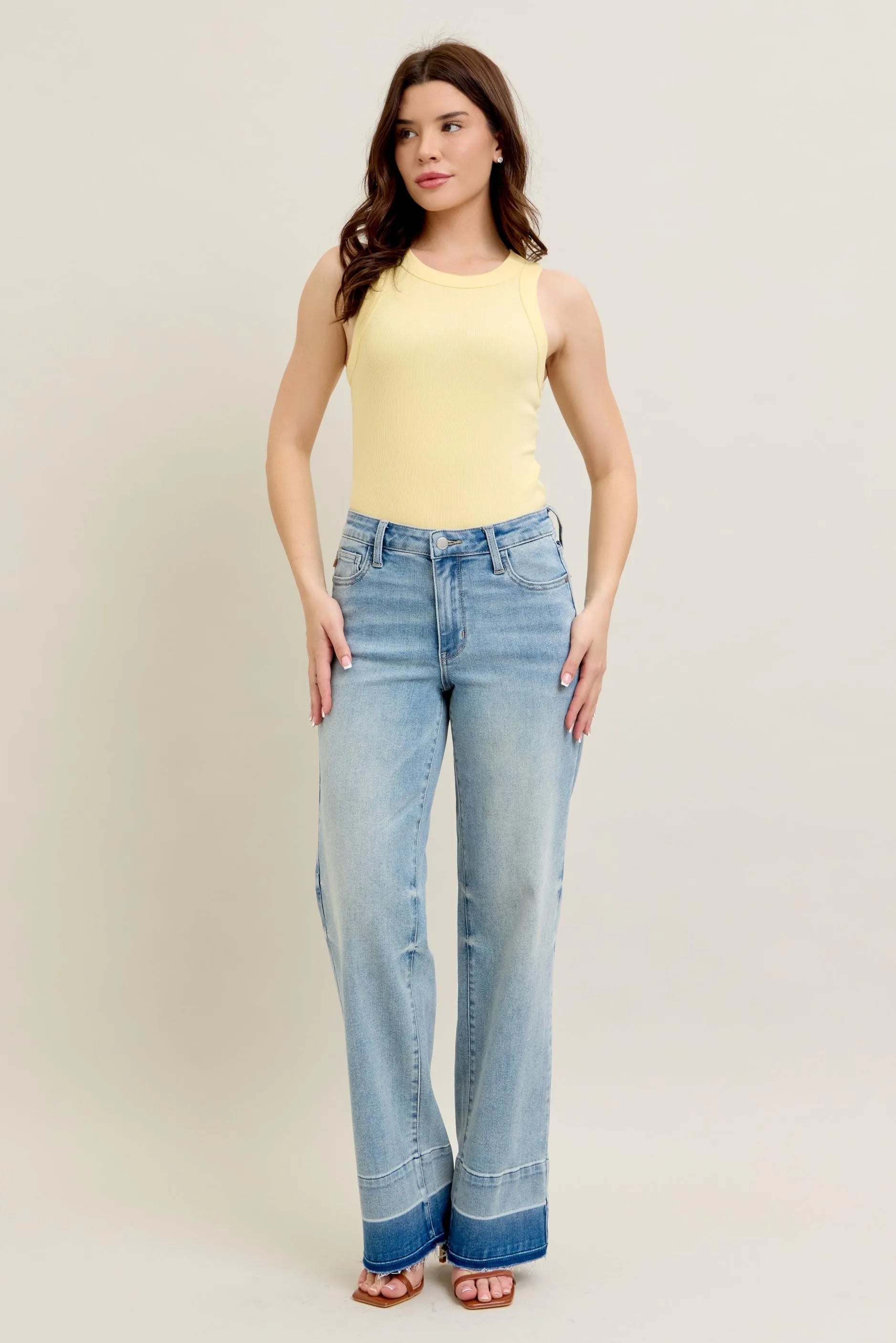 https://cdn.shopify.com/s/files/1/0605/3992/8747/files/e241a16cf6494f0b9235d63e8223f53f-Max-Origin.webp?v=1748345724
