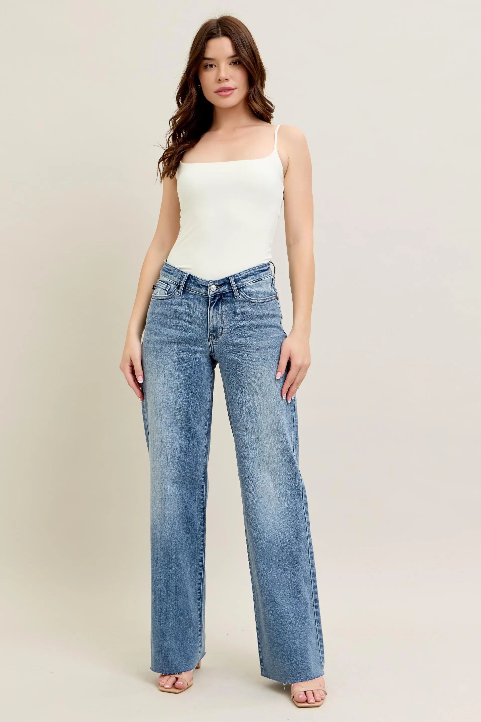 https://cdn.shopify.com/s/files/1/0605/3992/8747/files/ffde12e6718e4b4abc1b192e1b8a03f9-Max-Origin.webp?v=1749613439