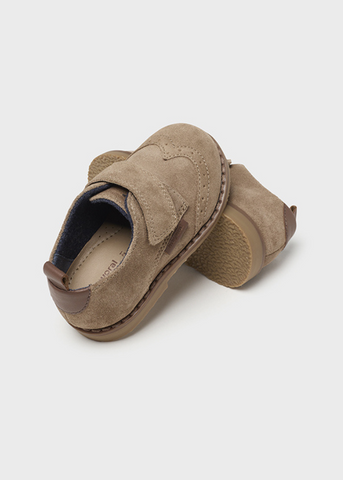 Elegant Beige Shoes for Boys 42427 Mayoral