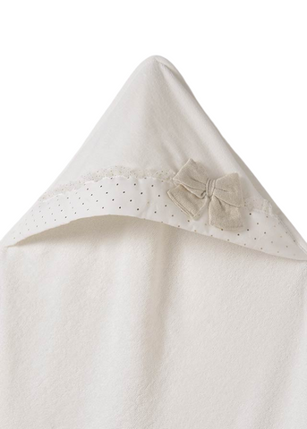 Cream hooded towel with bow 9526 Mayoral