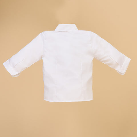 Discover the AnneBebe shirt, a perfect blend of comfort and style for your little boy! Made with love in Romania, this 100% cotton shirt is perfect for every moment of the day, giving your little one the freedom to explore the world around them with a smile on their face.
