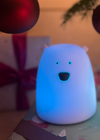 Lampa de Veghe Mica Urs Bleu din Silicon cu Baterii 52-0007 Rabbit & Friends