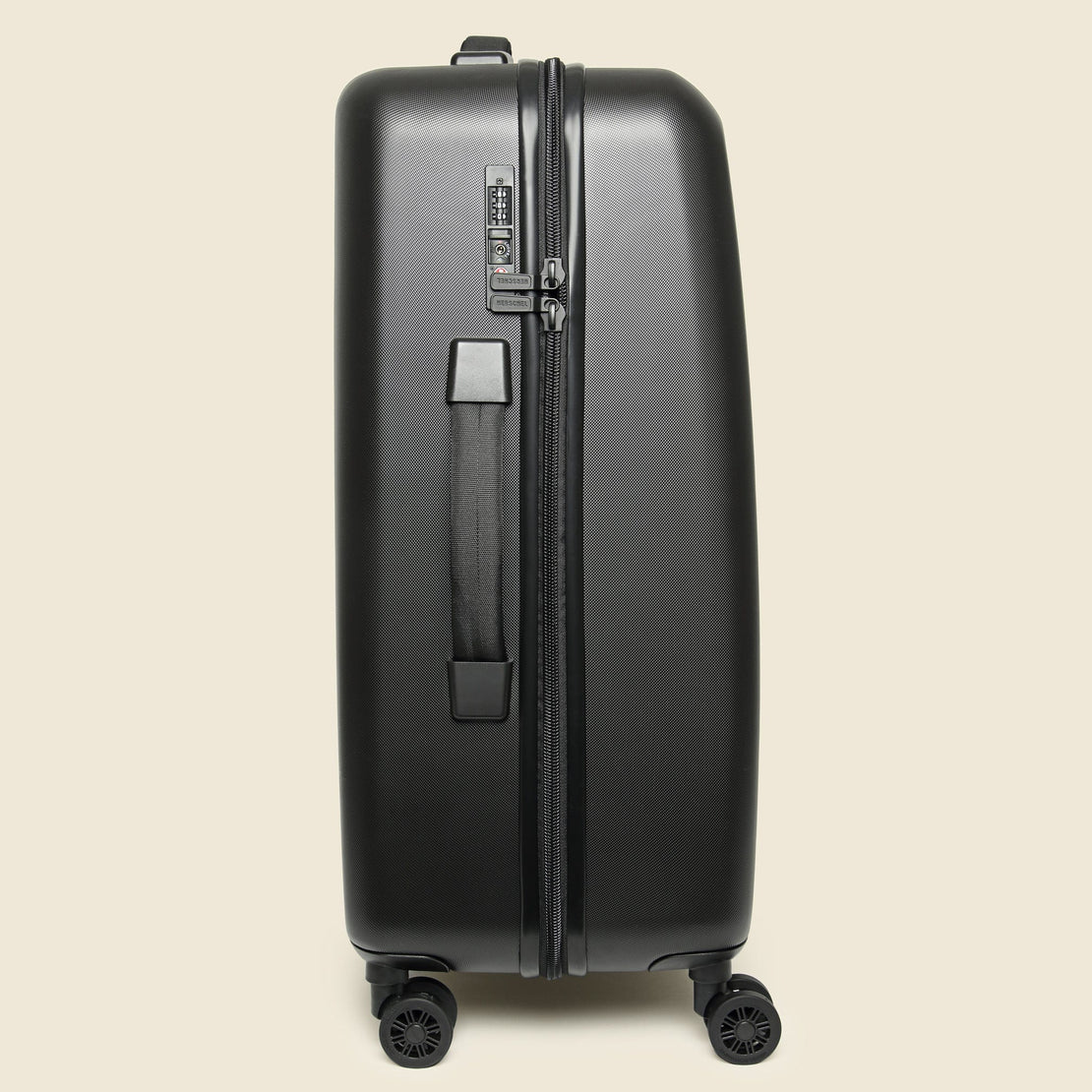 it luggage hard shell black