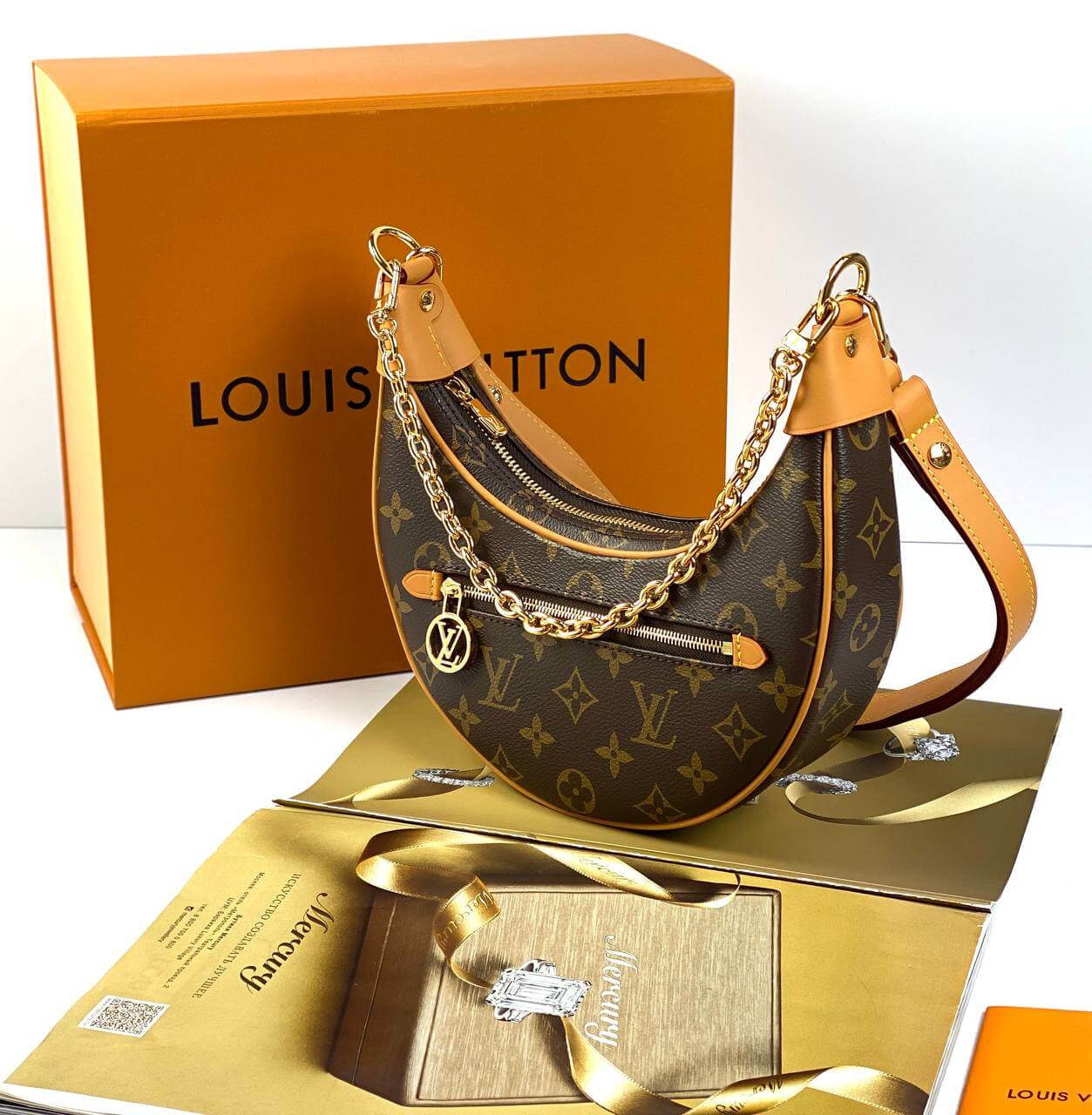 LOUIS VUITTON UNBOXING  THE MONOGRAM LOOP BAG 