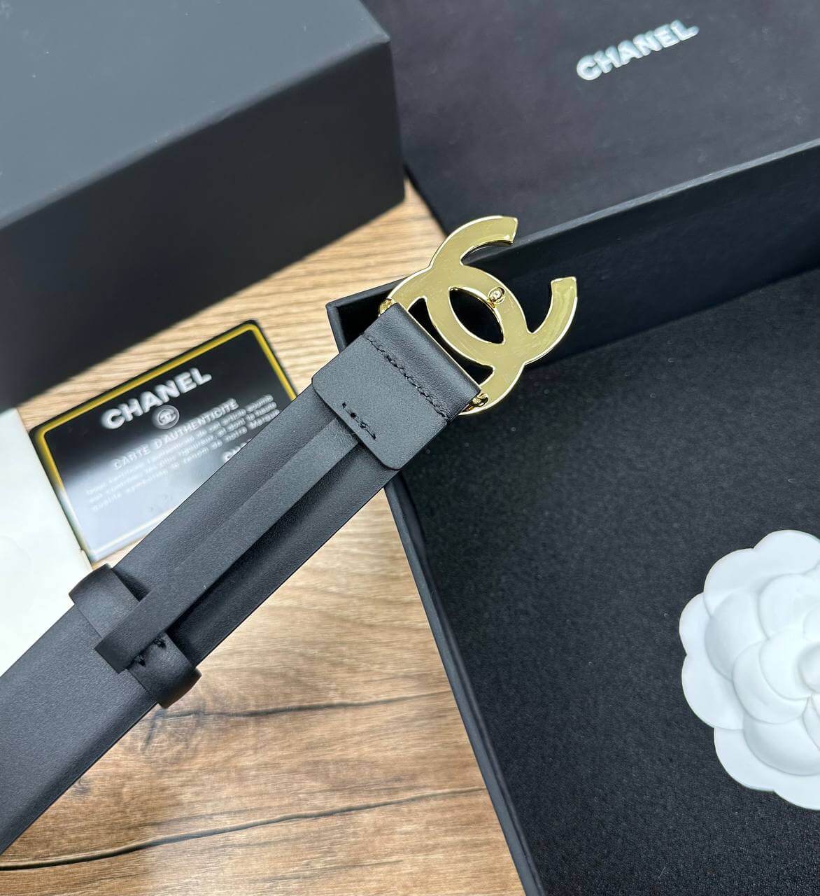 Bedienen veer salto Chanel Calfskin & Gold-Tone Metal Black Belt – Taste the Luxe