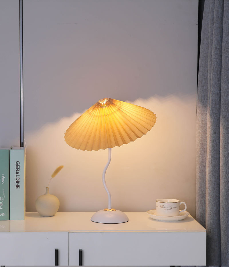 pleated desk lamp