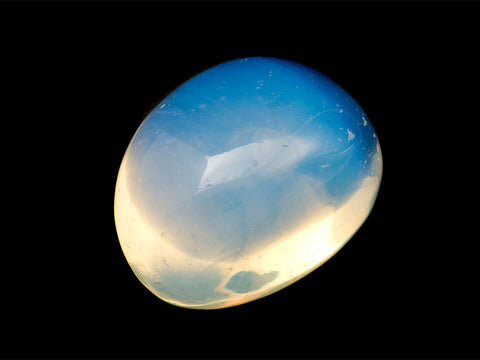 Dark Gray opal, its mostly a translucent opal.