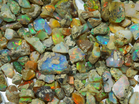A large amount of rough Ethiopian Opal.
