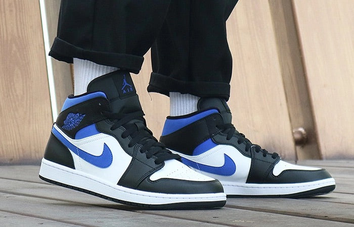 black royal jordan 1 mid