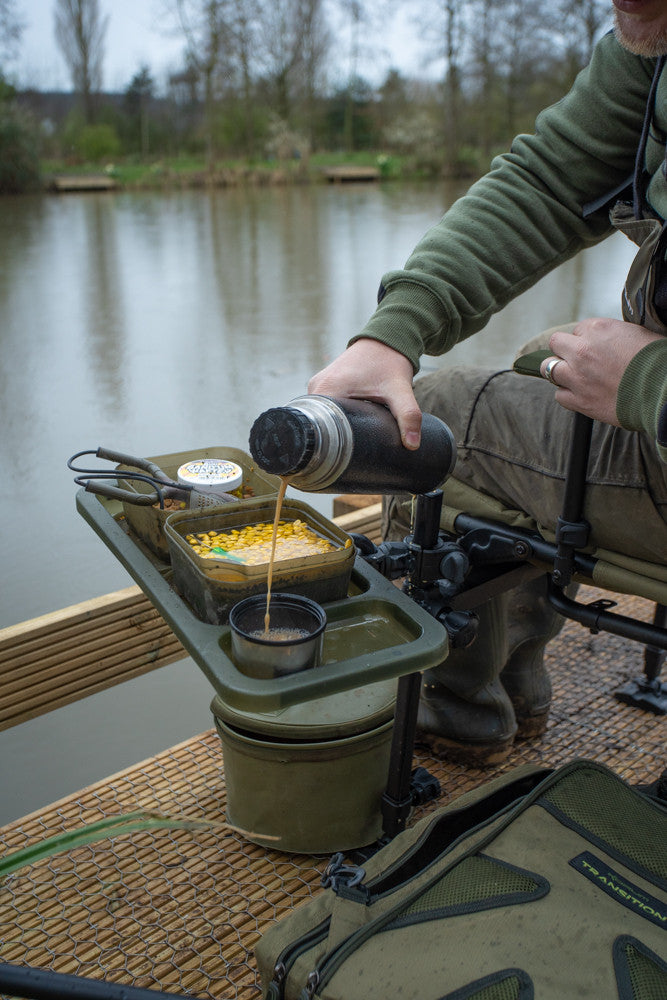 fishing chair with side tray