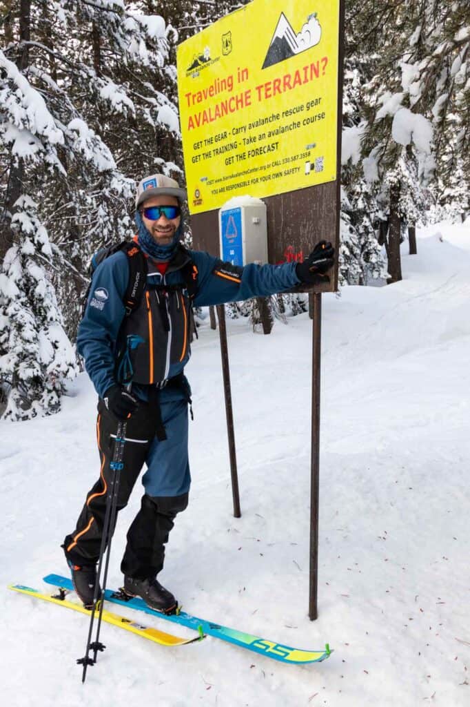 Start the Castle Peak Uphill Challenge at the beacon check sign.