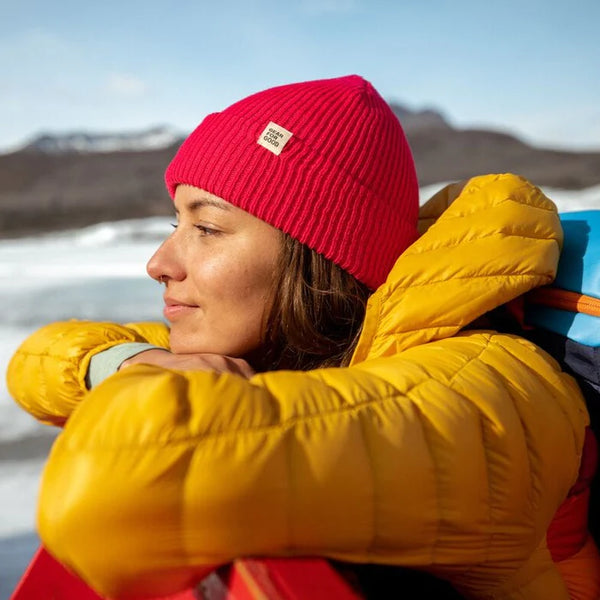 cotopaxi wharf beanie