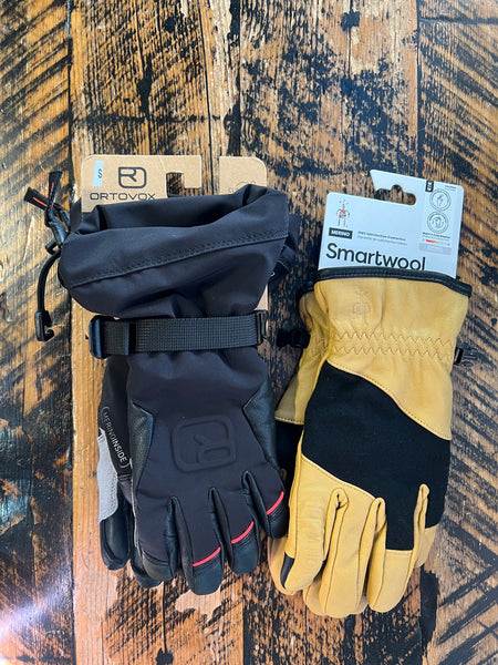 ortovox freeride glove and smartwool ridgeway glove