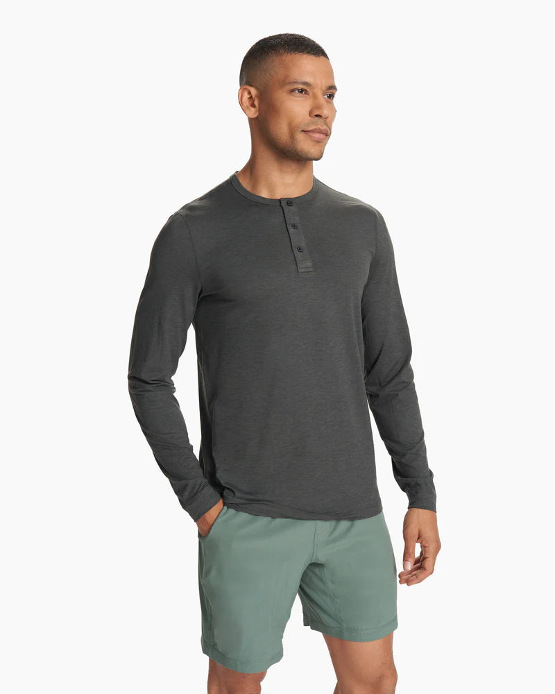 L/S Ease Performance Henley - M`S