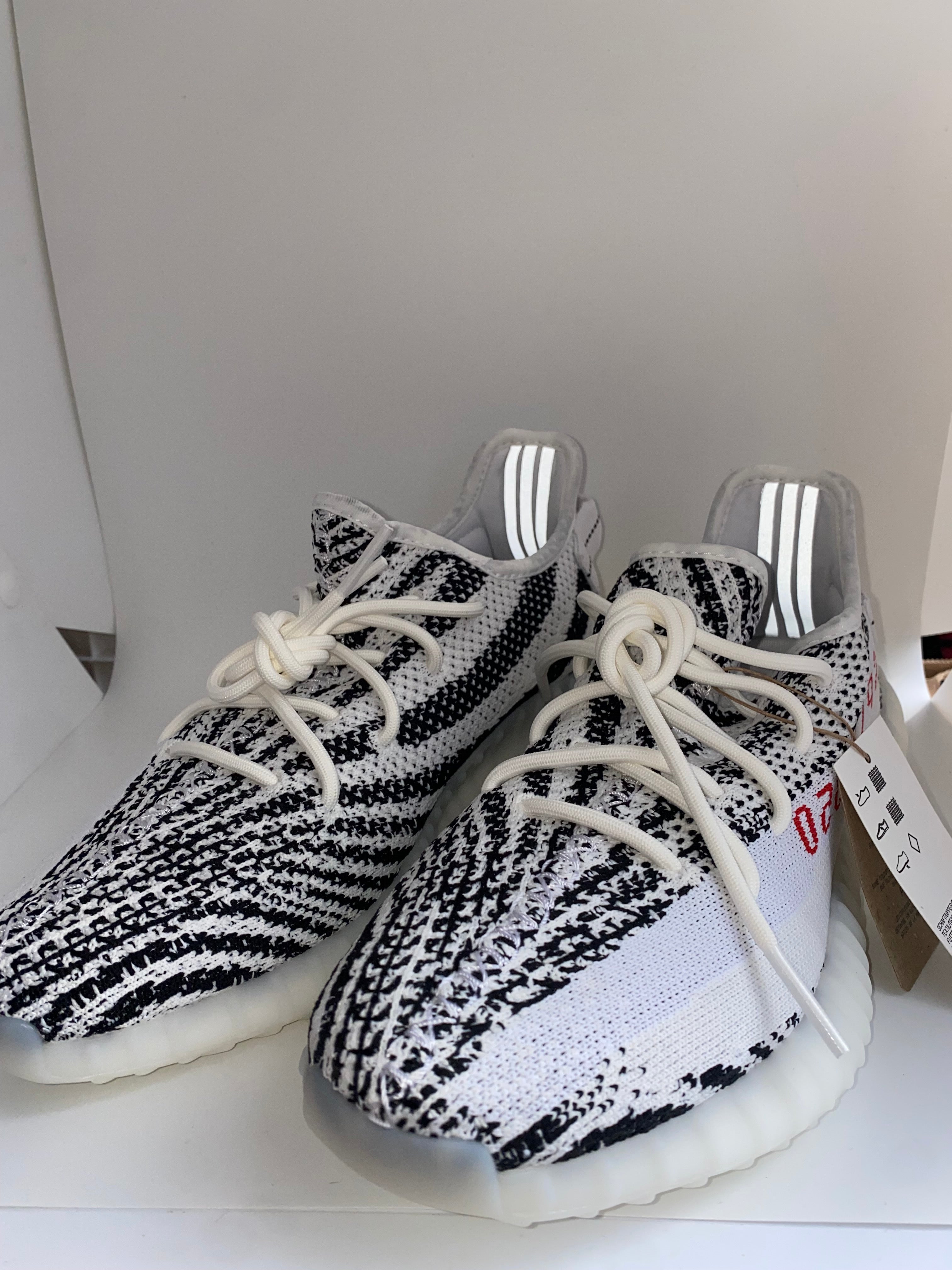 yeezy boost 350 v2 zebra 2017