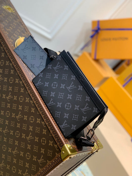 Louis Vuitton Gaston Wearable Wallet Monogram Eclipse Reverse Monogram Eclipse