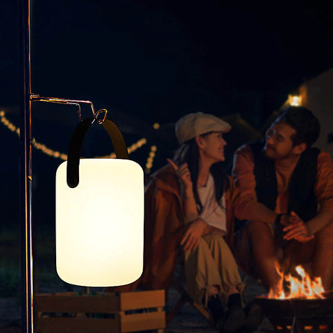Image de la veilleuse lanterne dans un autre contexte, montrant sa polyvalance