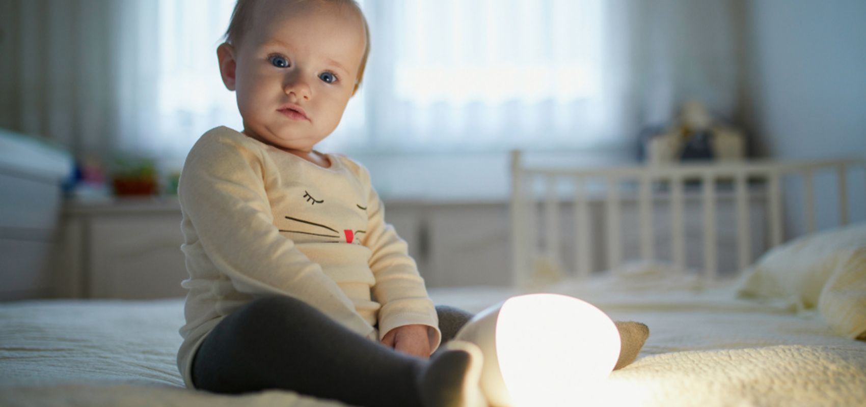 Veilleuse bébé sur prise secteur : le guide complet pour éclairer