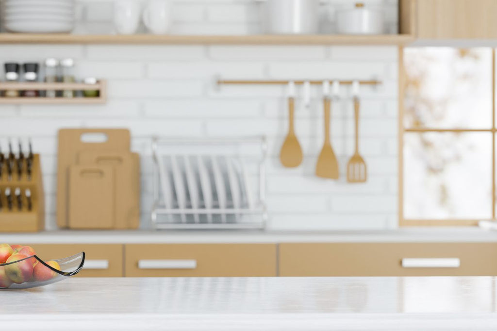 Bild einer frisch polierten Granit Arbeitsplatte in der Küche