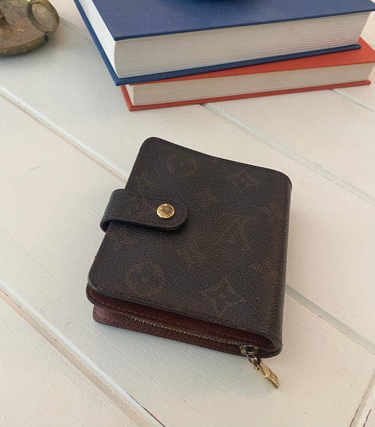 1990s Louis Vuitton Monogram Coin Purse Wallet – never ending boutique