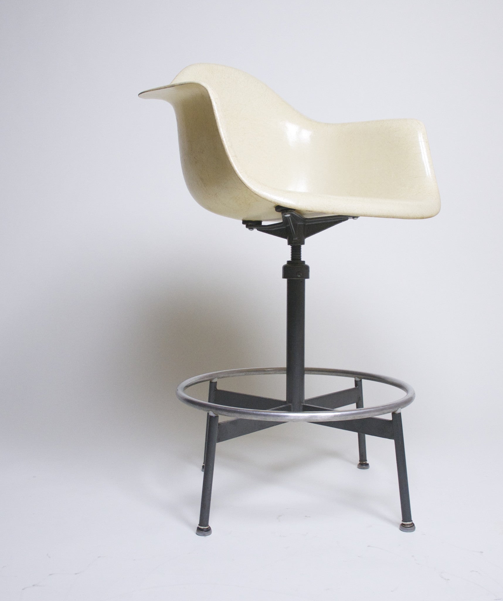 Rare Herman Miller Eames Fiberglass Drafting Arm Shell Chair