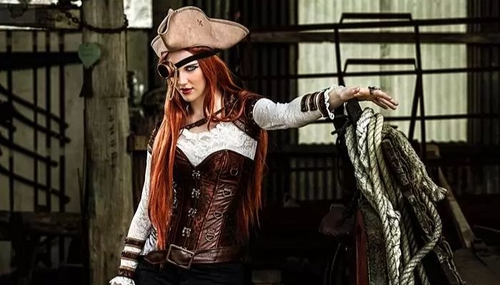 woman dressed up n steampunk pirate