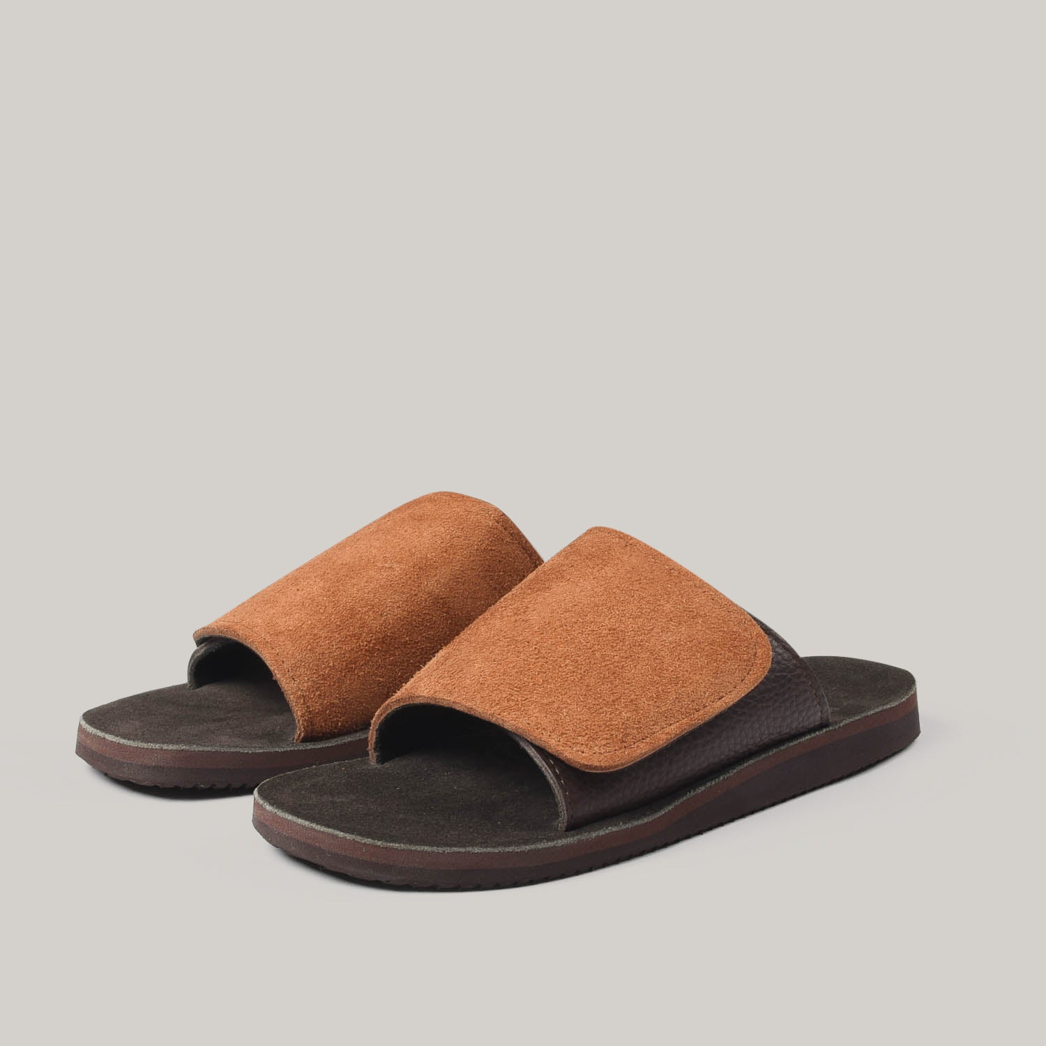 MONITALY LEATHER SLIDE SANDAL - TOBACCO X CHOCOLATE