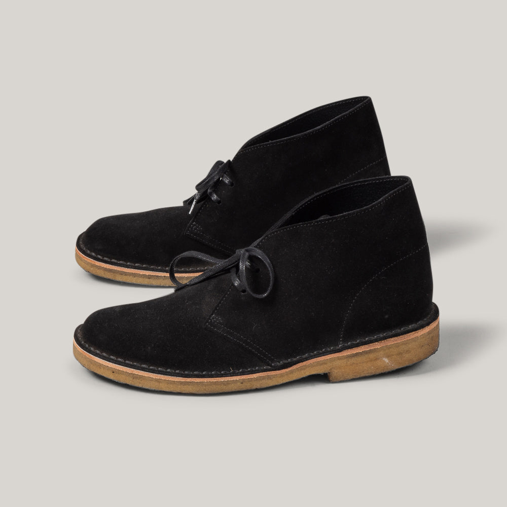 USED CLARKS SUEDE DESERT BOOT - BLACK