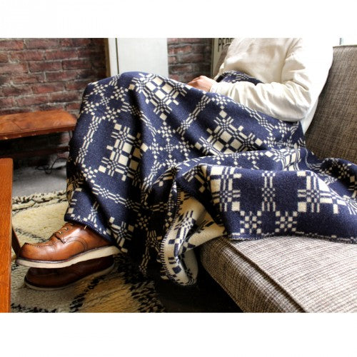 BASSHU WOOL BLANKET - JACQUARD NAVY