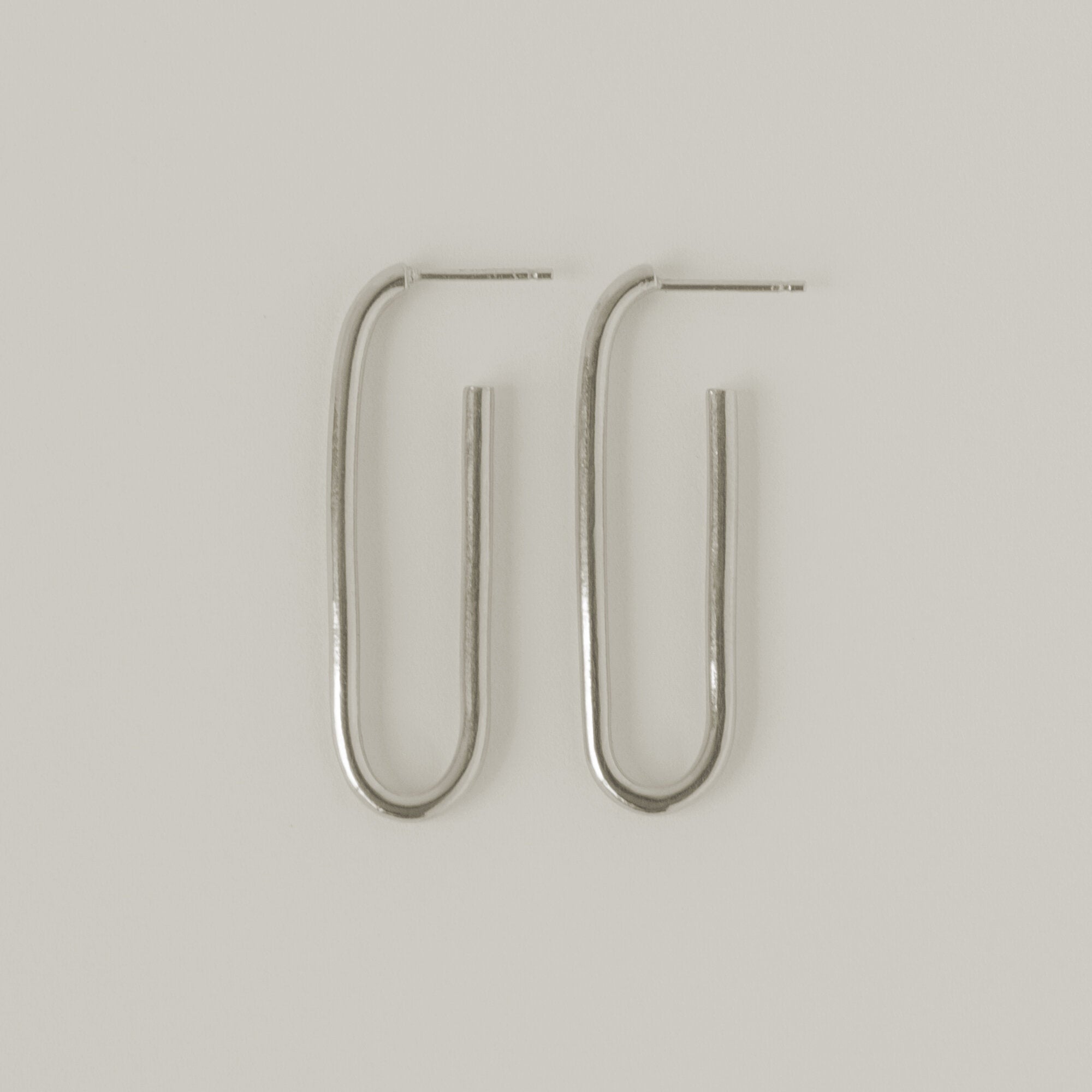 MEREWIF ERNEST HOOPS - STERLING SILVER