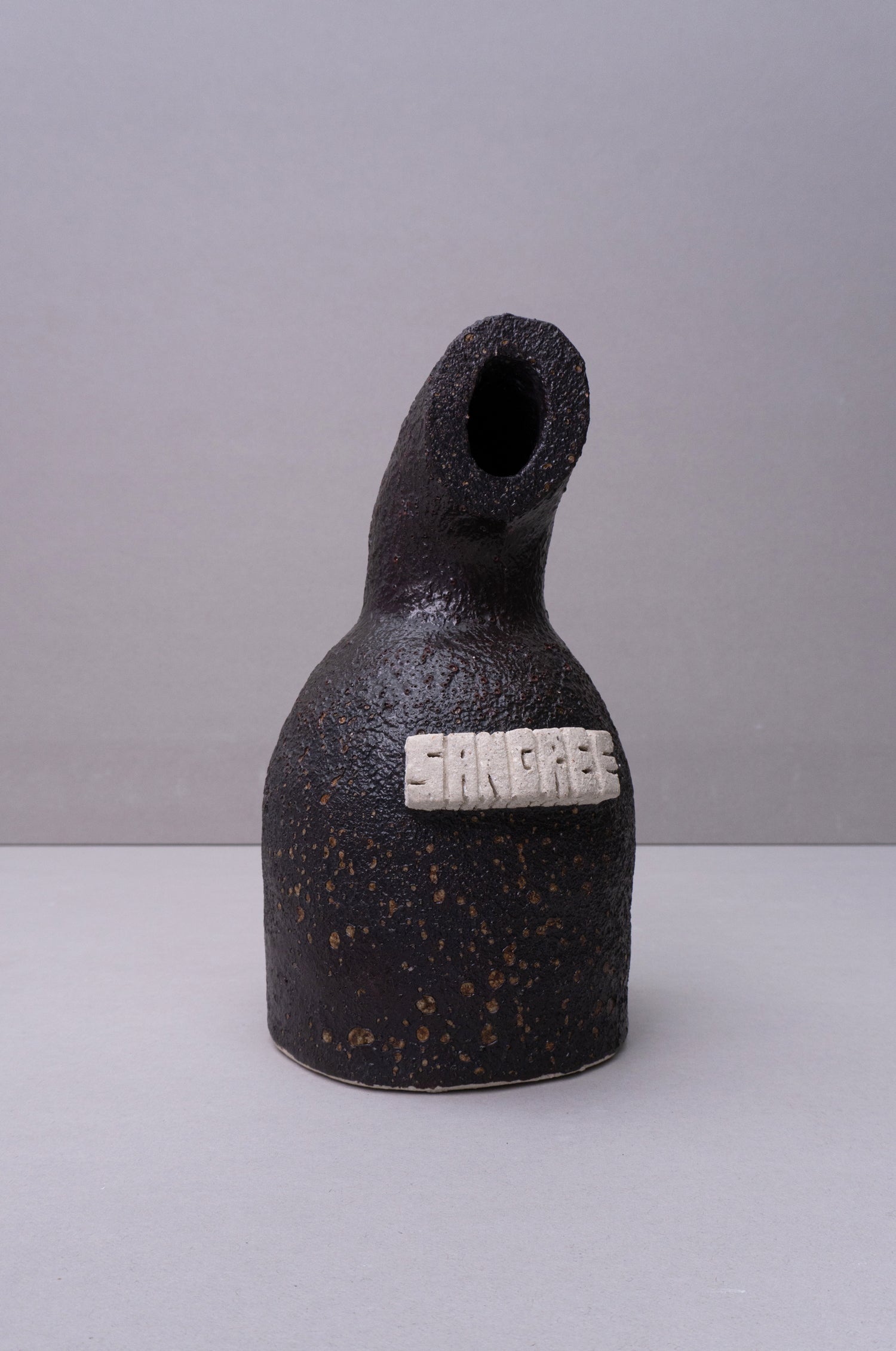 SANGREE – “Avocado Vase”