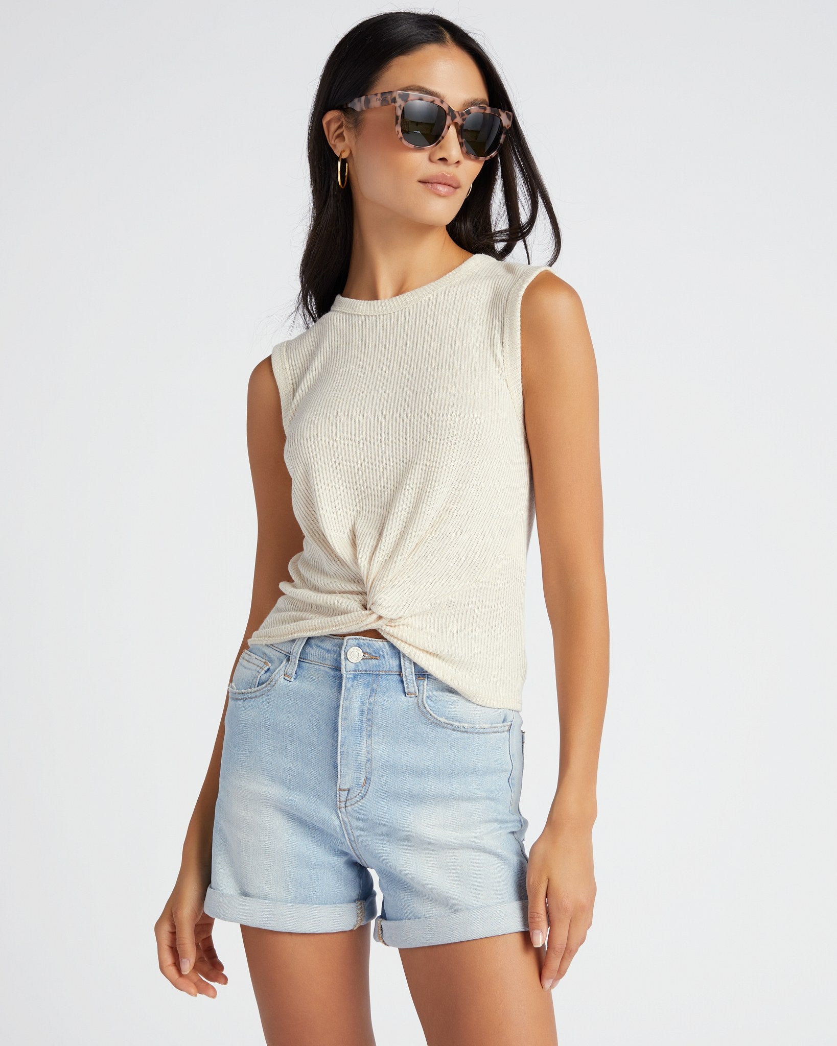 Sleeveless Mock Neck Top – SKIES ARE BLUE