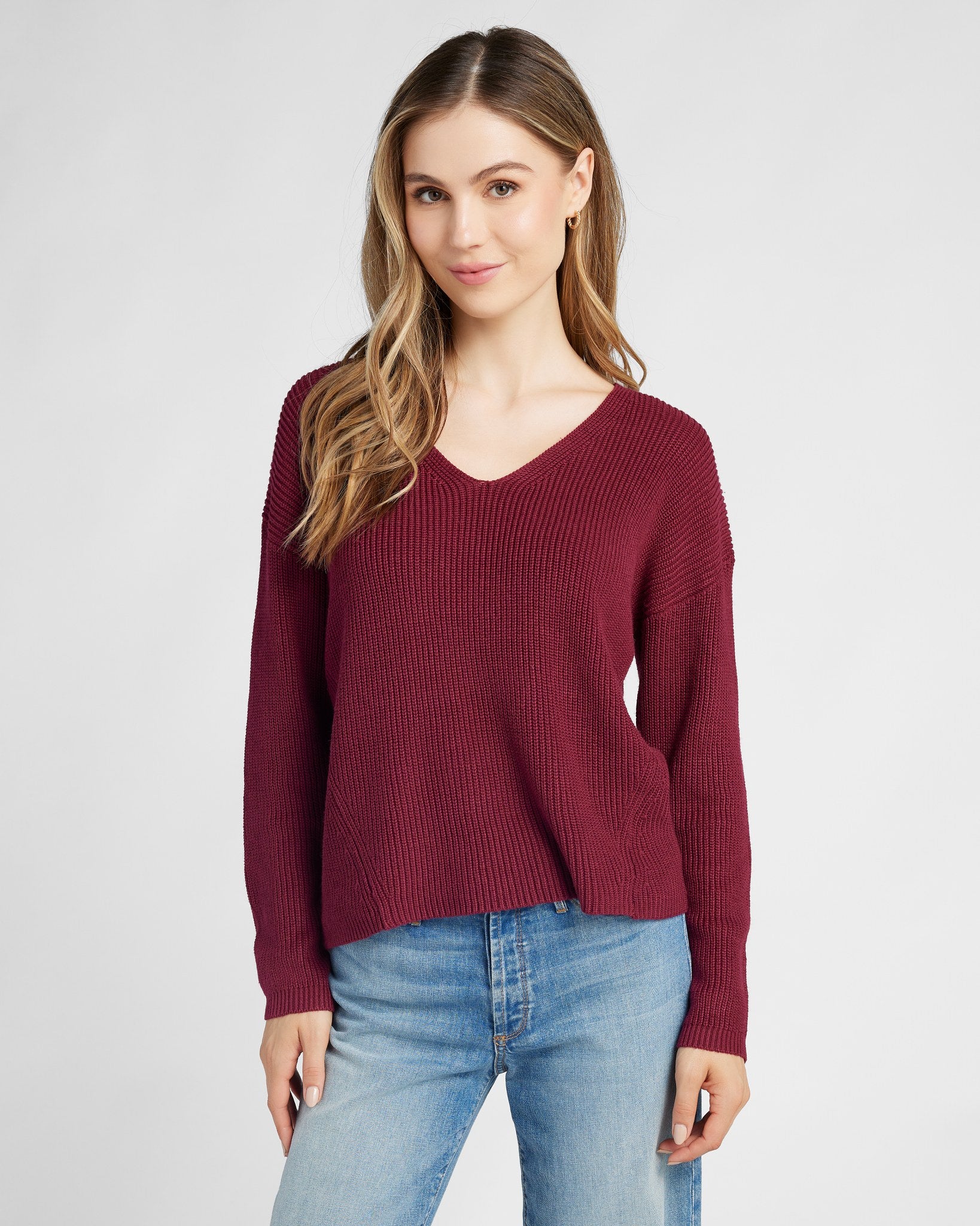 Coastal V-Neck Pullover Sweater - Wantable product image