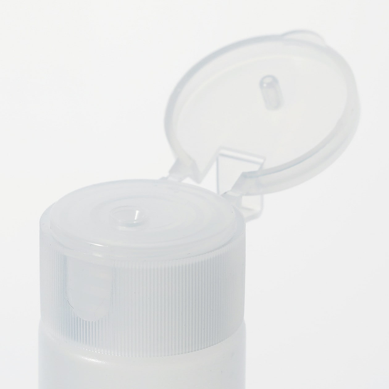 Polyethylene Travel Bottle with Cap (50ml)