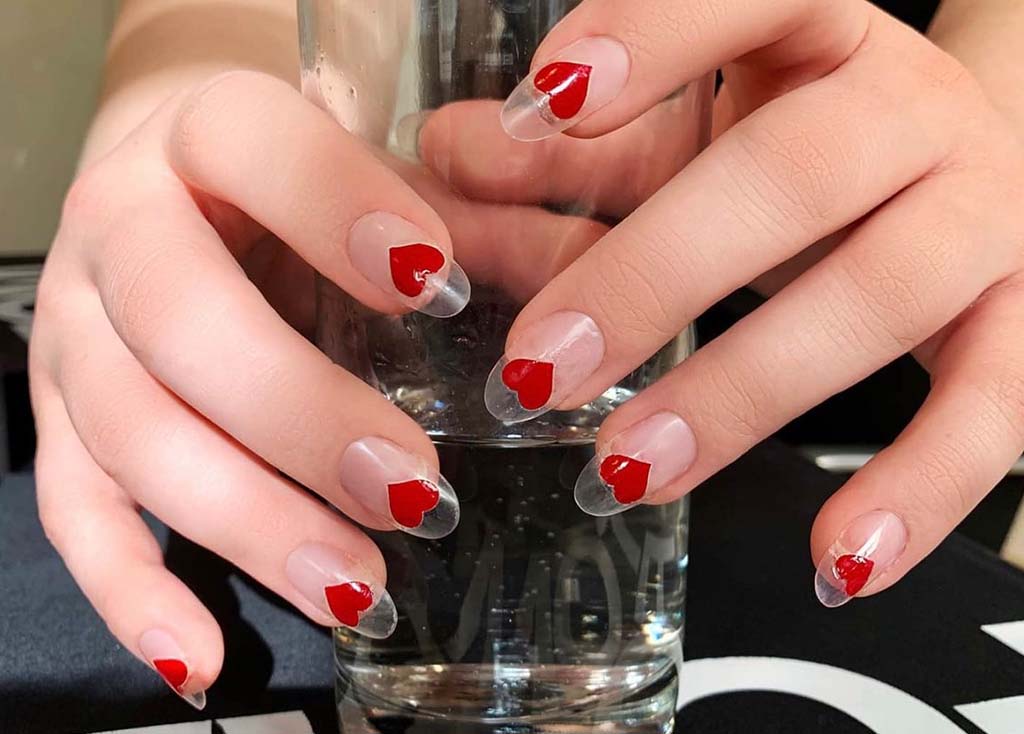 valentines nails with hearts
