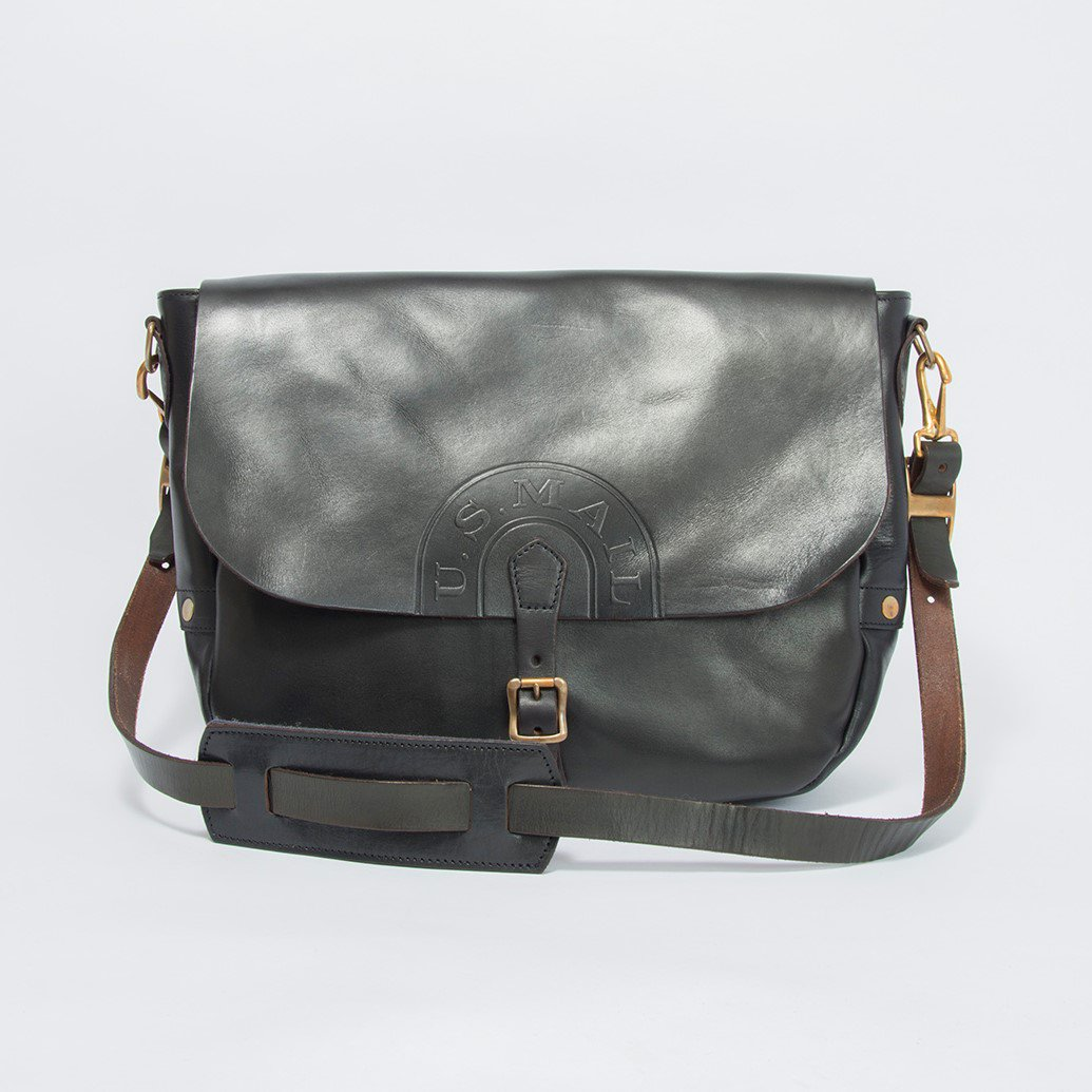 VASCO】60s經典郵差包中號／兩色／LEATHER POSTMAN SHOULDER BAG