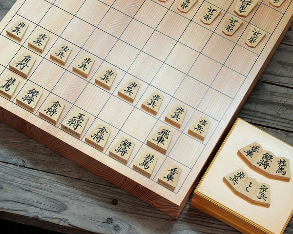 Hyuga Kaya Shogi Board with Legs No.81004 – kurokigoishiten