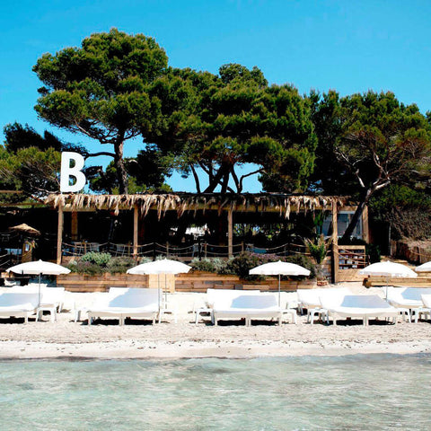 awkn_blog_best_mediterranean_beach_bars_beso_beach_formentera