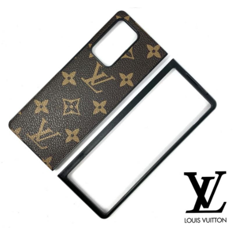 Cloth iphone case Louis Vuitton Brown in Cloth  16249322