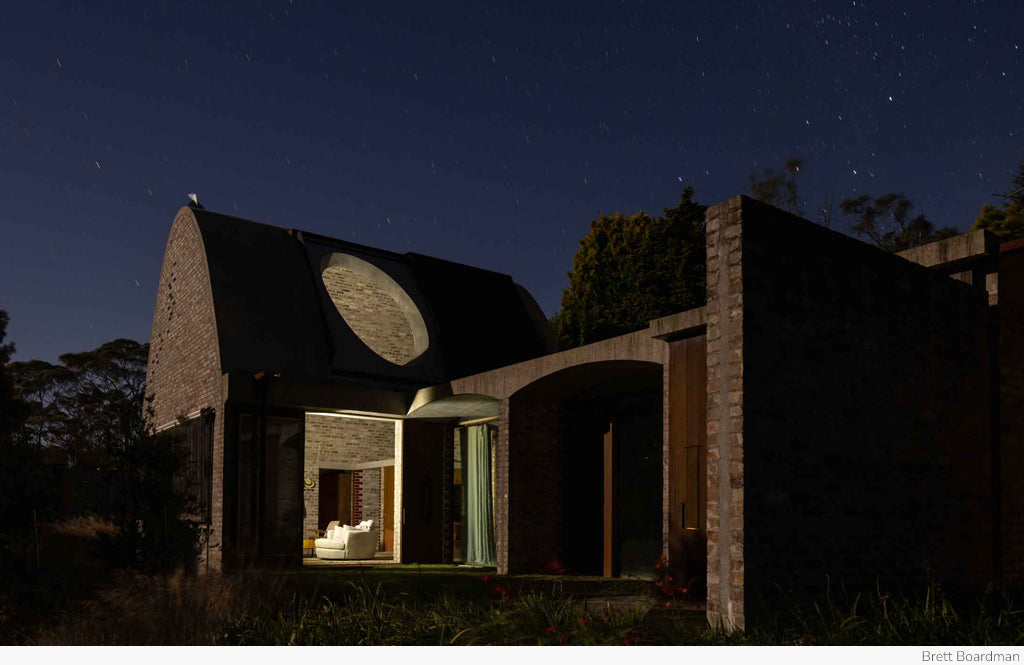 Night Sky by Peter Stutchbury Architecture, Blackheath, Australia: AUD 3,000,000