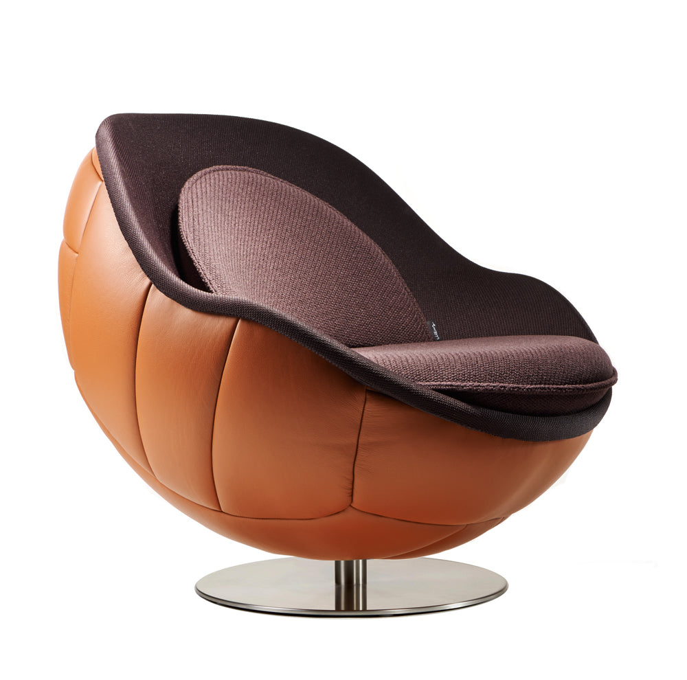 wembley football lounge chair